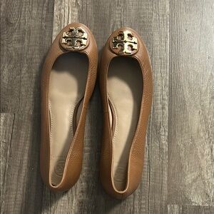 Tory Burch Tan Leather Flats with Gold Logo